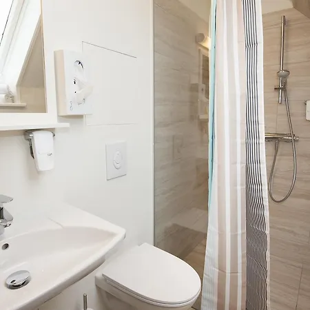 Benniksgaard Anneks Ostello Gråsten